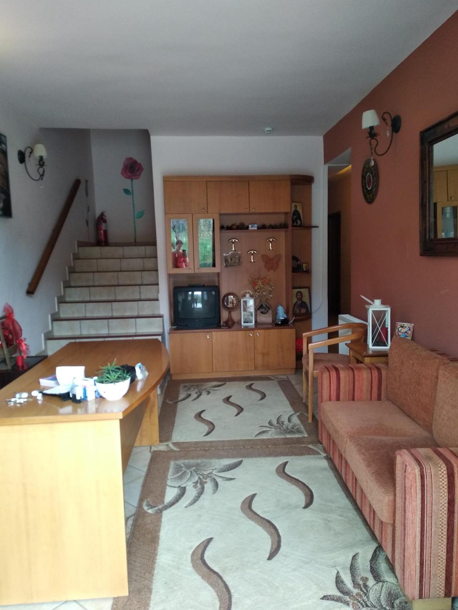 维蒂纳 To Spiti Tis Irinis酒店 外观 照片